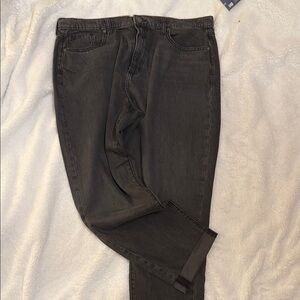Universal Thread Women's Boyfriend Black Jeans 16/33R - NWT